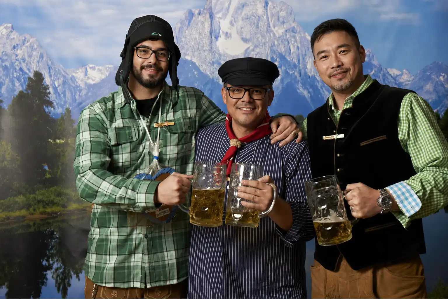 Drei Gäste in Tracht bei einer Winterveranstaltung von VBA Events